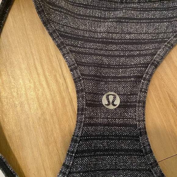 Lululemon Razorback Tank Top - Picture 3 of 3